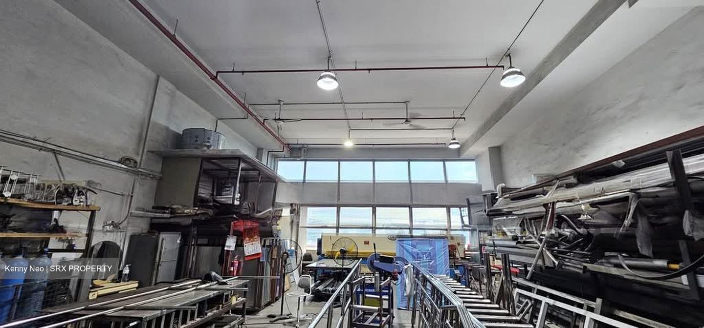 West Connect Building (D22), Factory #553715061